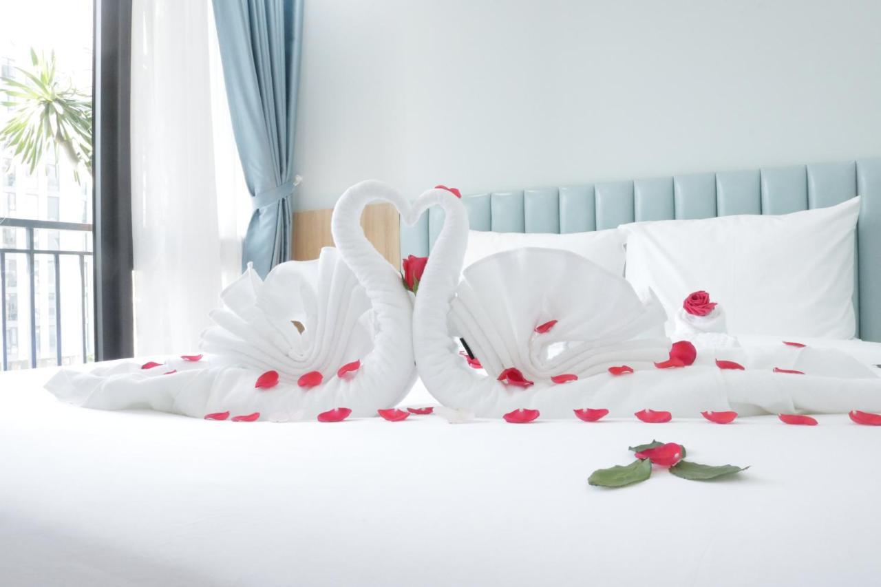 Hummer Hotel & Apartment Da Nang Beach Экстерьер фото