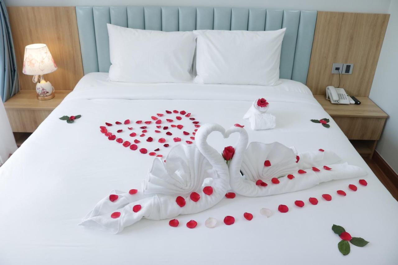 Hummer Hotel & Apartment Da Nang Beach Экстерьер фото