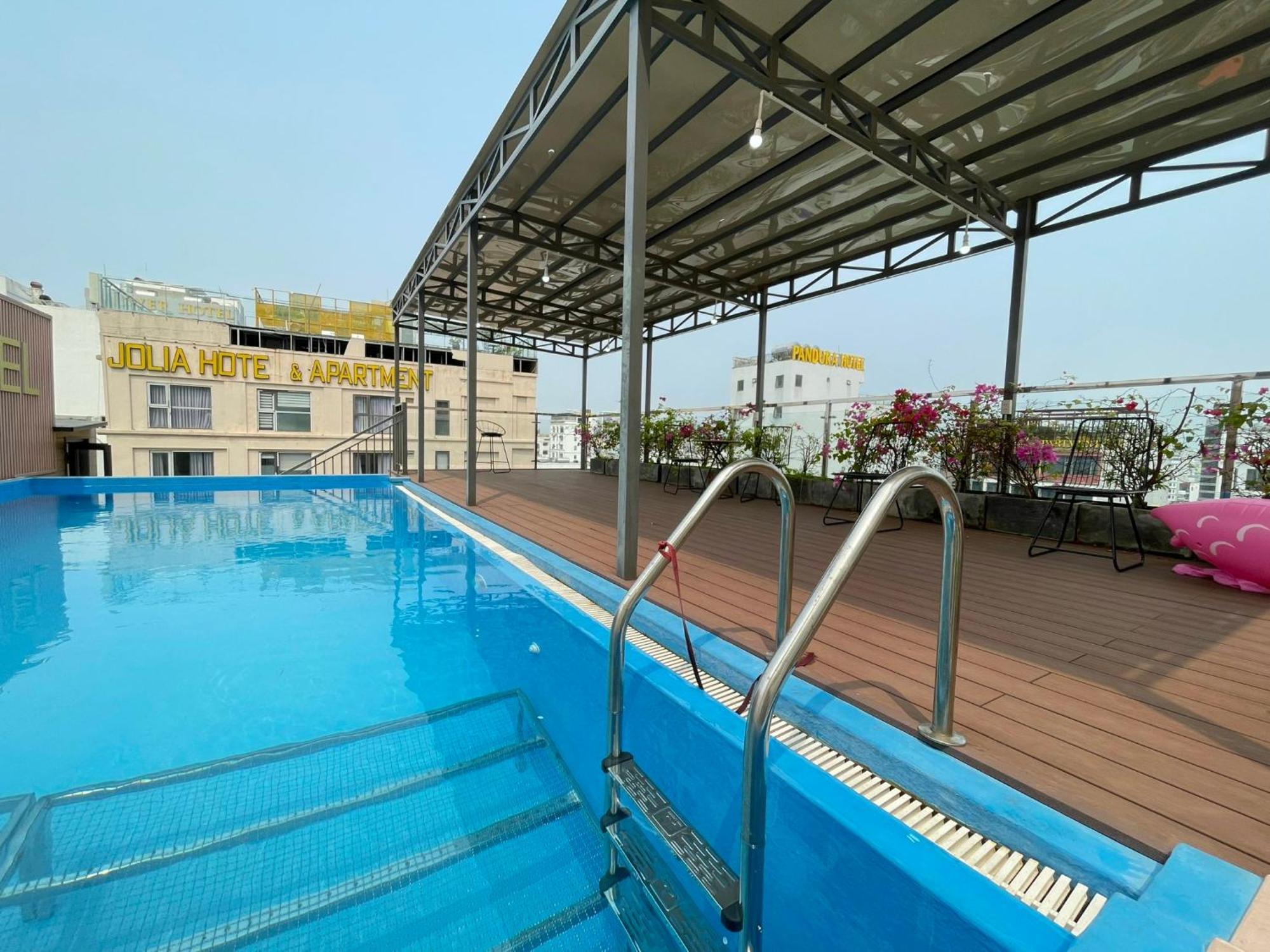 Hummer Hotel & Apartment Da Nang Beach Экстерьер фото